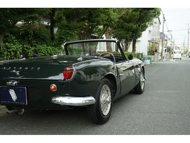 Triumph SPITFIRE 13
