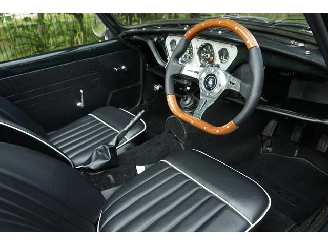 Triumph SPITFIRE 21