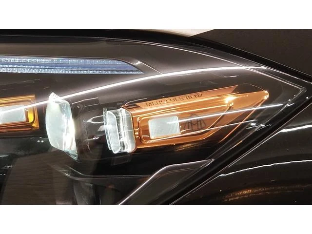 MERCEDES MAYBACH S-CLASS 26