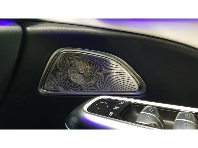 MERCEDES BENZ E-CLASS 22