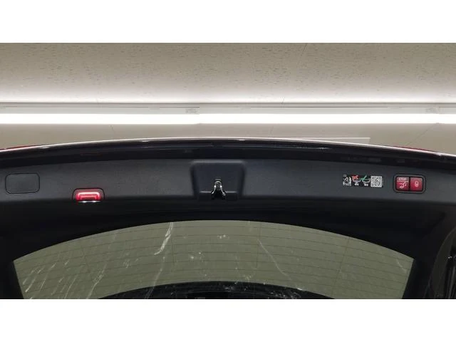 MERCEDES BENZ E-CLASS 34