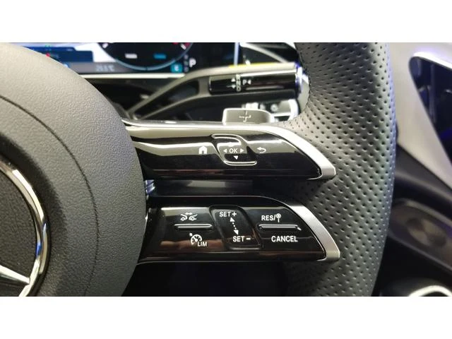 MERCEDES BENZ E-CLASS 10