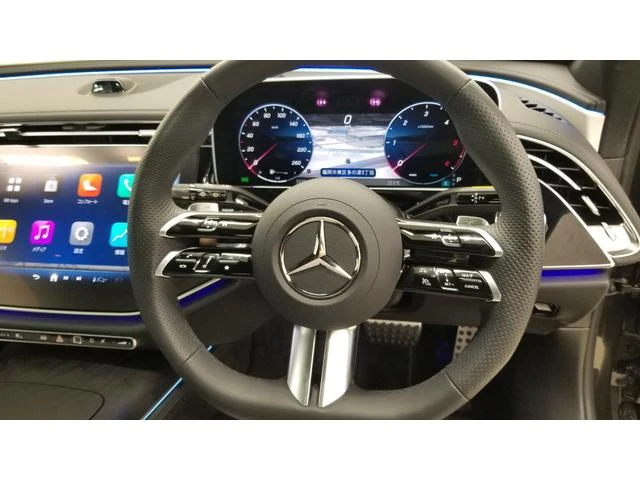 MERCEDES BENZ E-CLASS 3