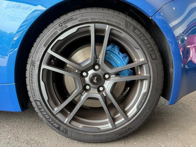 Alpine A110 24