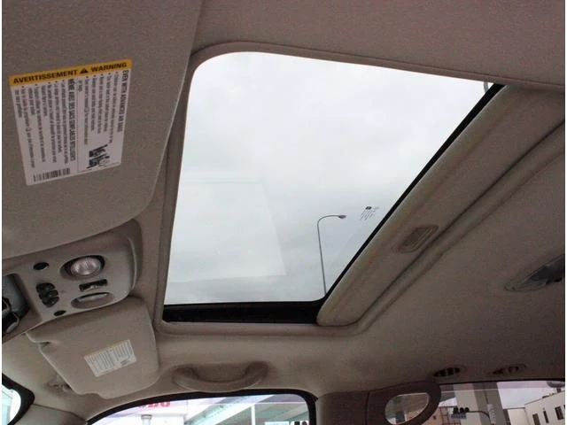 Chevrolet SUBURBAN 12
