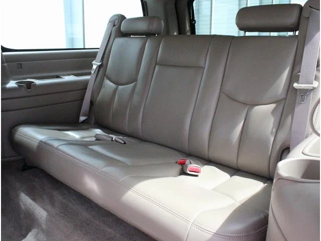 Chevrolet SUBURBAN 15
