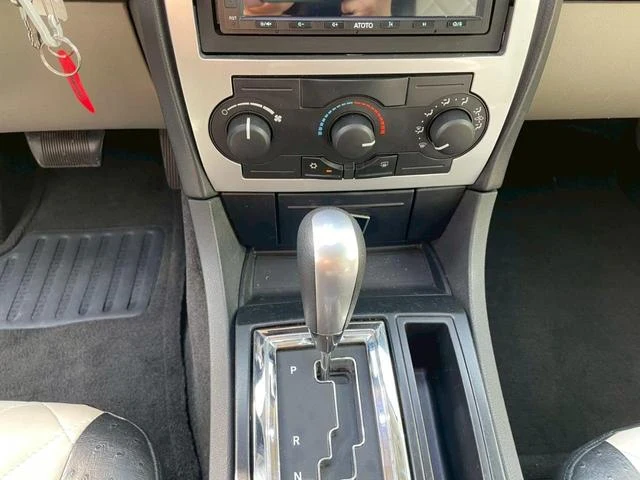 Dodge CHARGER 19