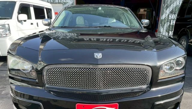 Dodge CHARGER 2