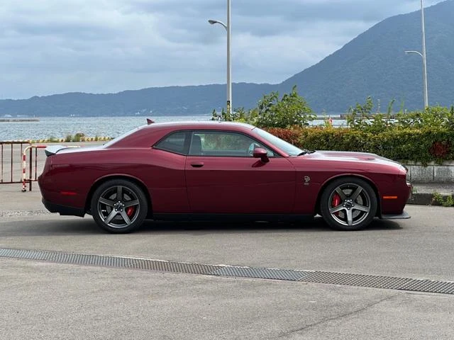 Dodge CHARENGER 8