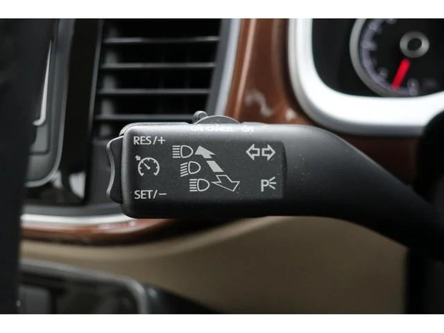 Volkswagen THE 17