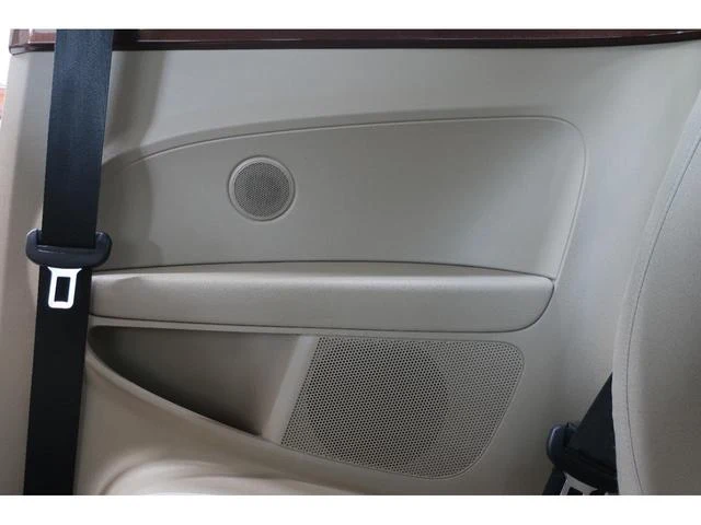 Volkswagen THE 32