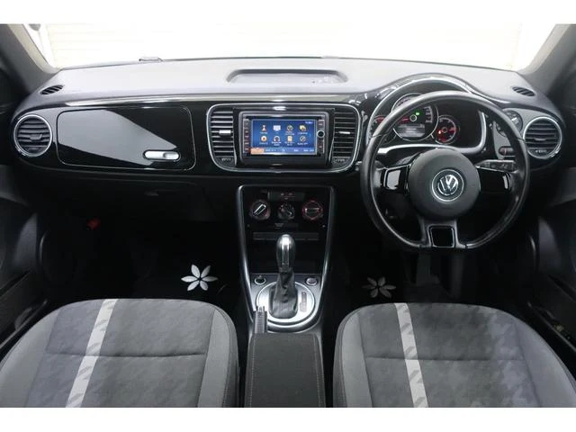 Volkswagen THE 7