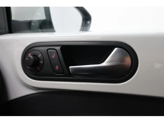 Volkswagen THE 25