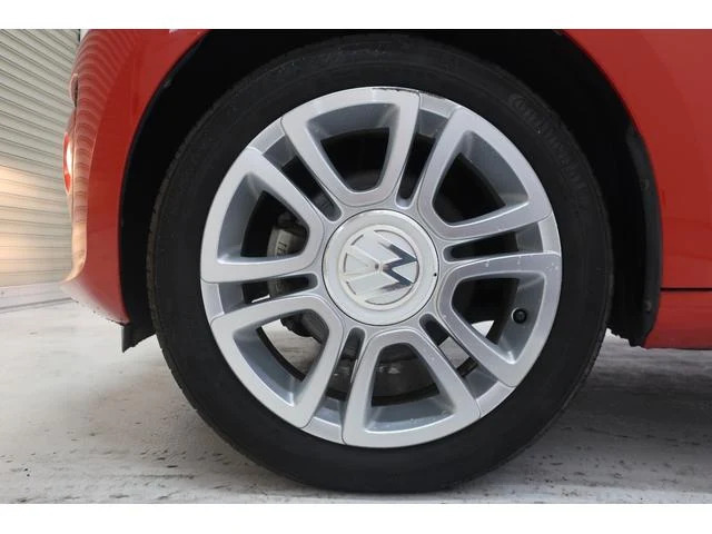 Volkswagen UP! 50