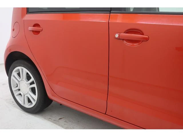 Volkswagen UP! 37