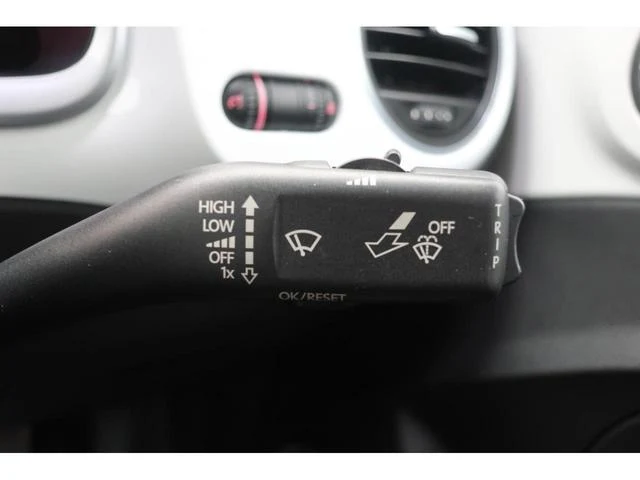 Volkswagen THE 19