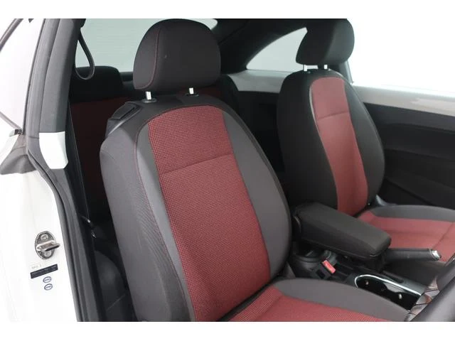 Volkswagen THE 22