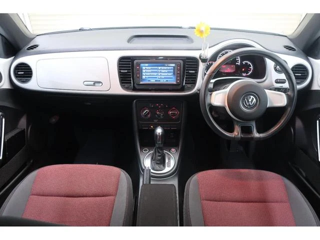 Volkswagen THE 8