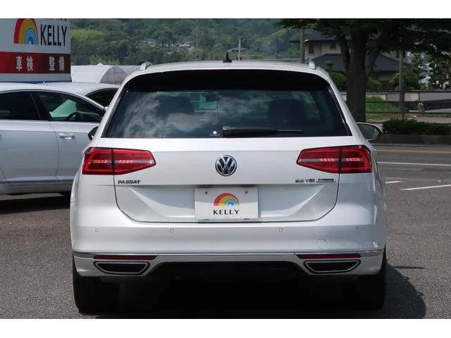 Volkswagen PASSAT 65