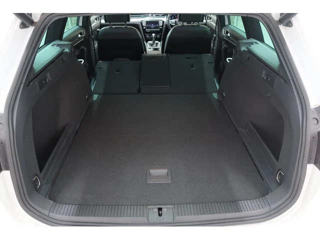 Volkswagen PASSAT 33