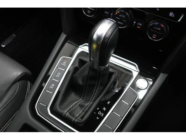 Volkswagen PASSAT 13