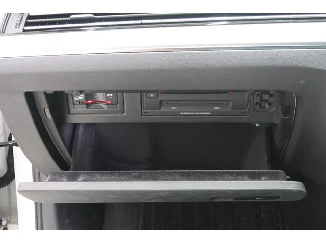 Volkswagen PASSAT 26