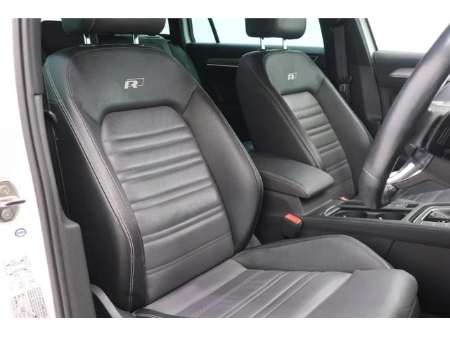 Volkswagen PASSAT 22