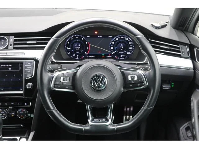 Volkswagen PASSAT 8