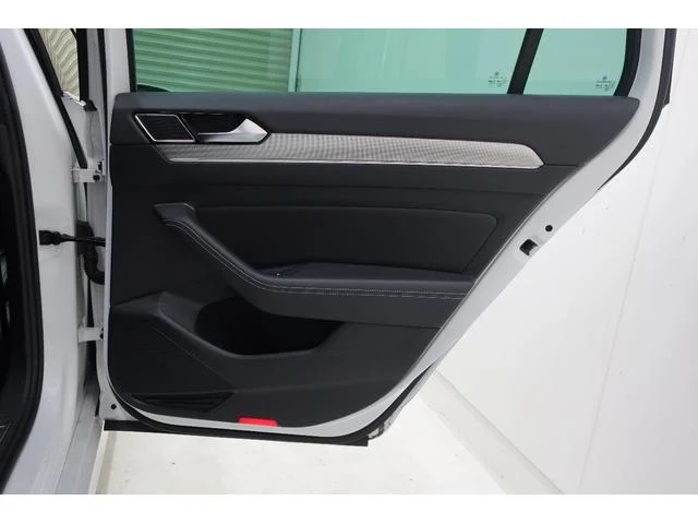 Volkswagen PASSAT 60