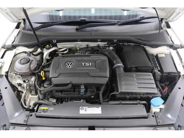 Volkswagen PASSAT 36