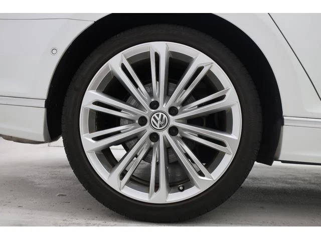 Volkswagen PASSAT 51