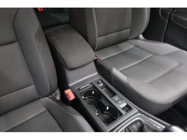 Volkswagen GOLF 14