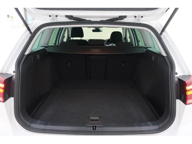 Volkswagen GOLF 29