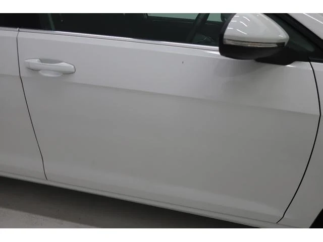 Volkswagen GOLF 37