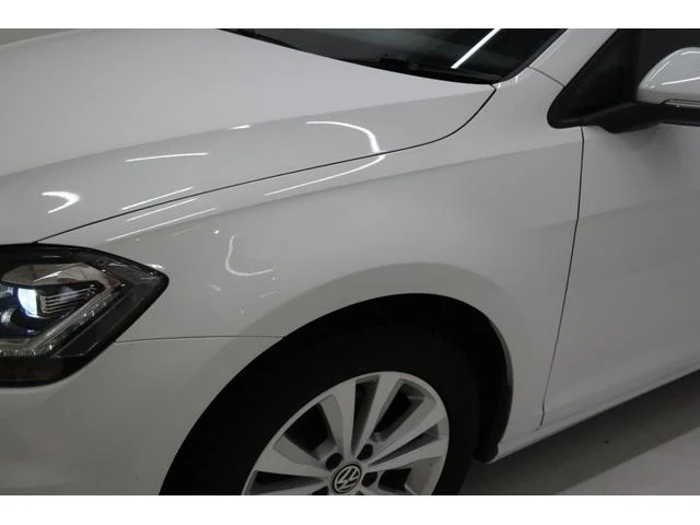 Volkswagen GOLF 42