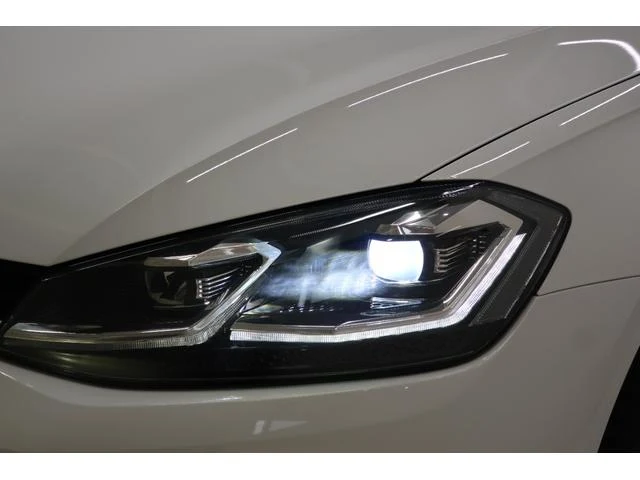Volkswagen GOLF 41