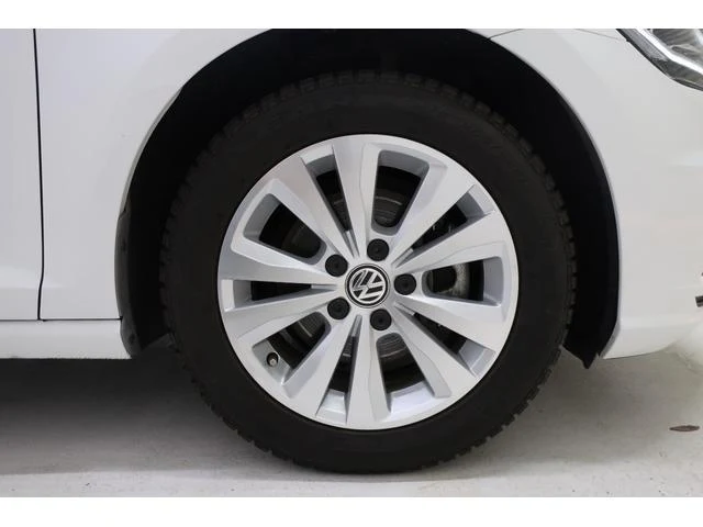 Volkswagen GOLF 46