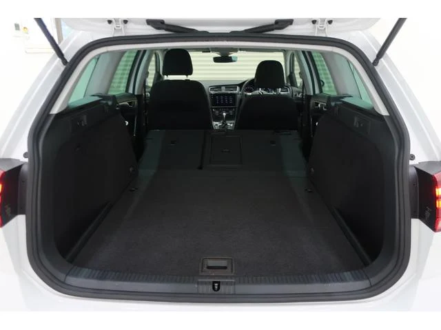 Volkswagen GOLF 30