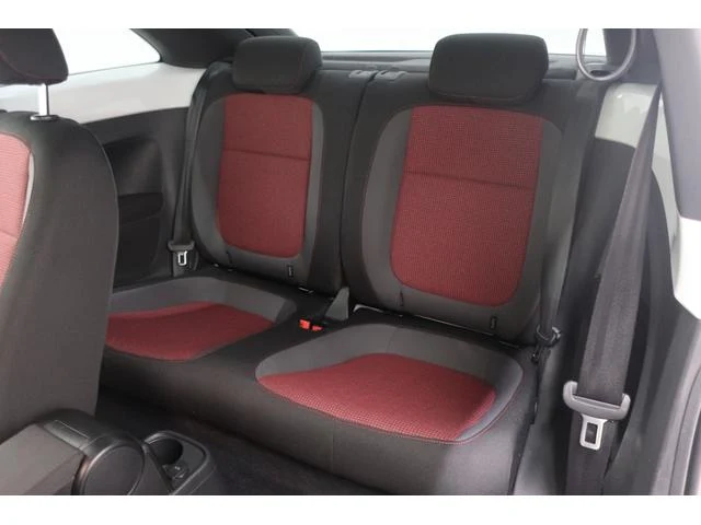 Volkswagen THE 32