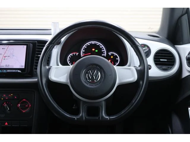 Volkswagen THE 10