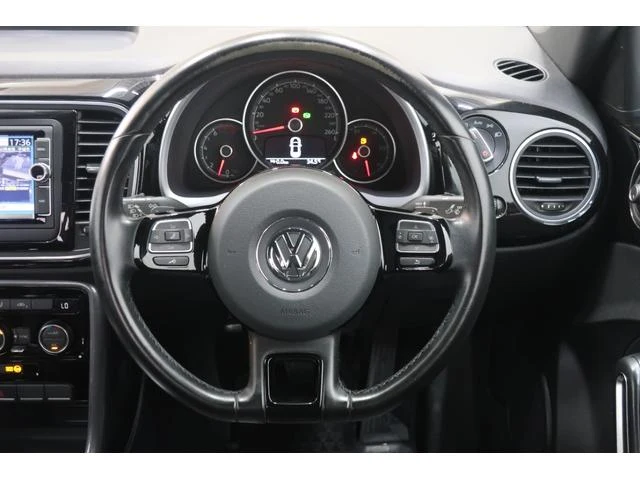 Volkswagen THE 11