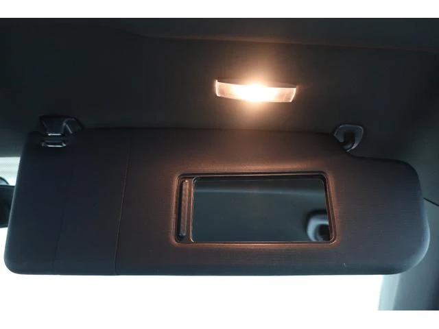 Volkswagen THE 8