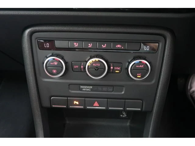 Volkswagen THE 12