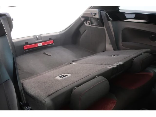 Volkswagen THE 32