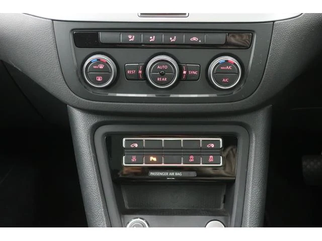 Volkswagen SHARAN 13