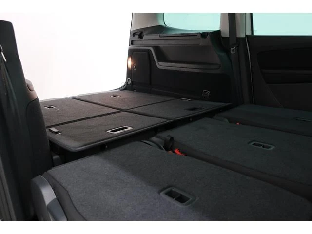 Volkswagen SHARAN 38