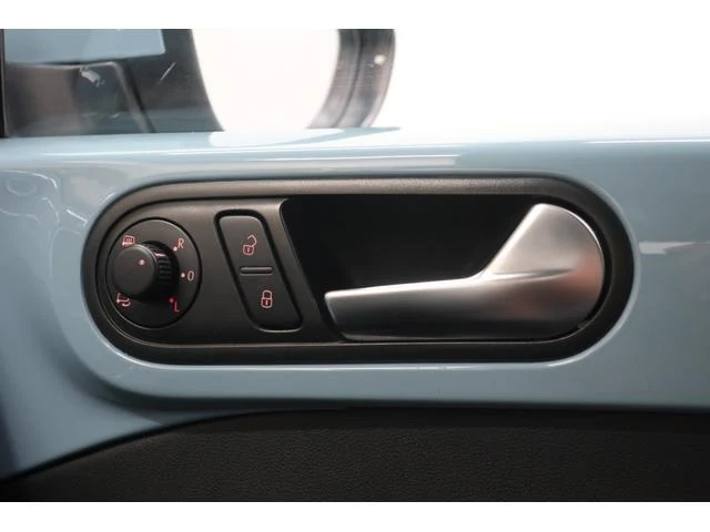 Volkswagen THE 24