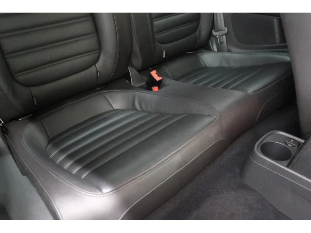 Volkswagen THE 33