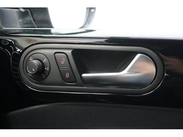 Volkswagen THE 21