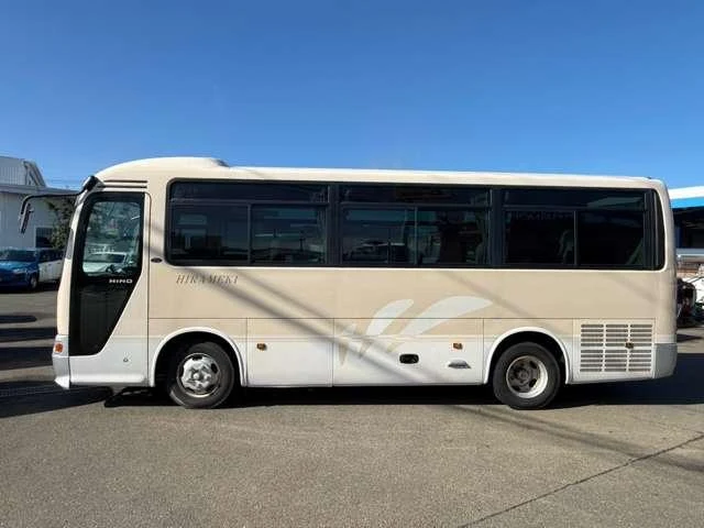 Hino RIESSE 27